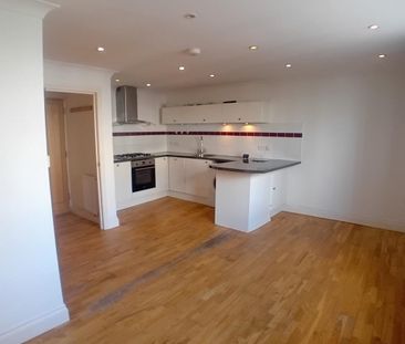 2 bedroom maisonette to rent - Photo 6