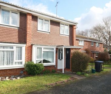 Langton Close, Woking - Photo 2