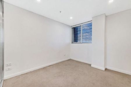 Unblockable view | Tiles in lounge - Photo 3