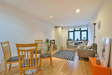 Buckhurst Street - Photo 2