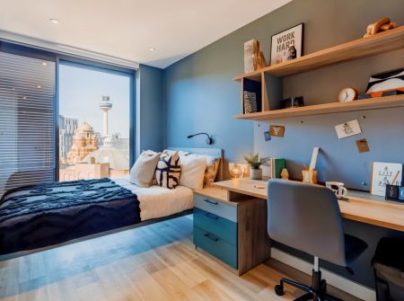Premium En Suite City View - Photo 2