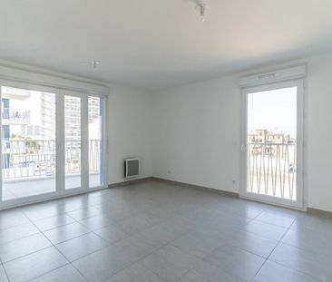 location Appartement T2 DE 43.6m² À MARSEILLE - Photo 4