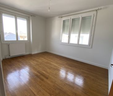 Location Appartement 4 pièces 80m² RODEZ 12000 - Photo 5