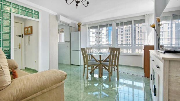 Apartamento de alquiler en Calle Clot de la Mota del, 19, Playa de Gandia - Photo 1