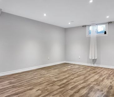 For Lease - 66 Walter Avenue Unit# Lower, Newmarket, Ontario - Photo 6