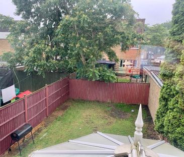 Roveley Court, Milton Keynes, Stony Stratford - Photo 4