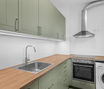 Apartment for rent, 2+1 - 1 bedroom, 66m - Photo 1