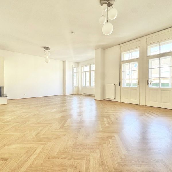 TOPLAGE | TRAUMHAFTE ALTBAUWOHNUNG MIT BALKON | HELLE 4 ZIMMER | U-BAHN-NÄHE - Photo 1