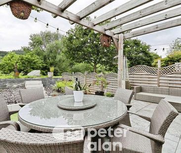 Cardiff Road, Taff's Well, Rhondda Cynon Taf, CF15 - Photo 1