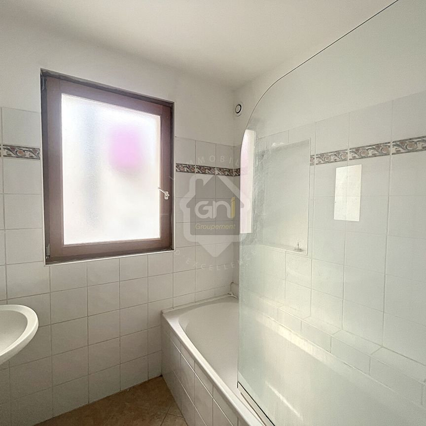 Location Appartement 3 pièces 55m² - Photo 1