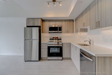 For Lease - 556 Marlee Avenue Unit# 508, Toronto, Ontario - Photo 3