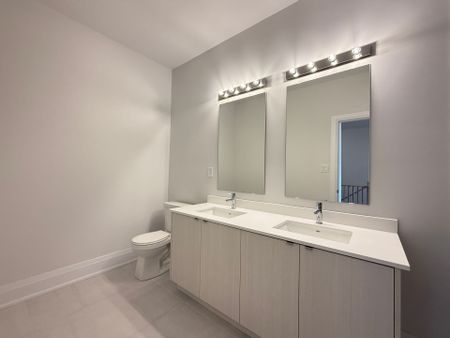 For Lease - 183 Seguin Street, Richmond Hill, Ontario - Photo 5