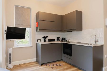 Studio to rent - Photo 4