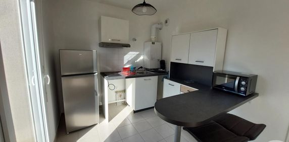 Location Appartement 1 pièce 32m² NANTEUIL LES MEAUX 77100 - Photo 2