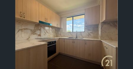 Newly Renovated 2 Bedroom Unit, Located in Fairfield! - Photo 4