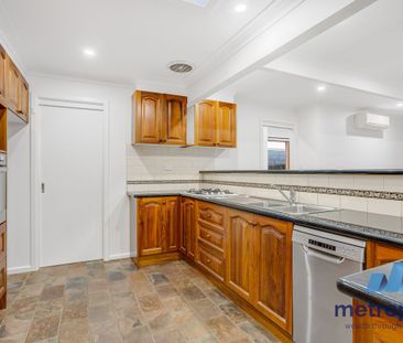 16 Beddoe Road, VERMONT, VIC - Photo 6