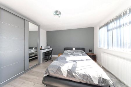 2 bedroom maisonette to rent - Photo 5