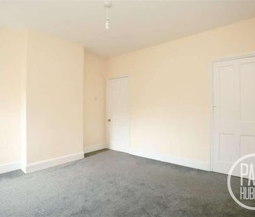 Kimberley Road, Lowestoft, NR33 - Photo 3