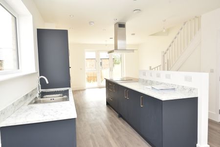 Redmires Grove, Harrogate - Photo 2