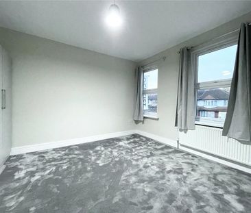 4 bedroom apartment to rent - Photo 5