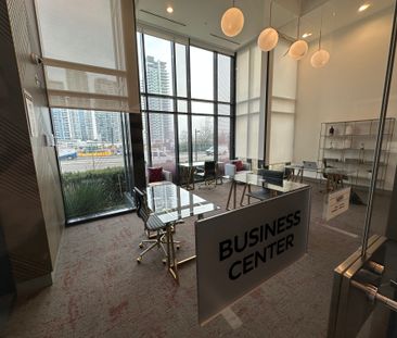 Luxury 1 Bed Condo | Brentwood Park | A/C • Views • Parking - Photo 5