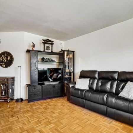 7 1/2 - Longueuil (Le Vieux-Longueuil) - 2 490 $/mois - Photo 3