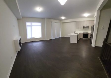 For Lease - 21 Purple Sage Drive, Brampton, Ontario - Photo 2