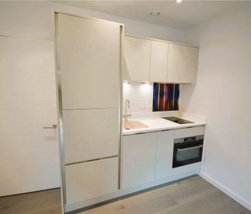 1 Bedroom Flat / Apartment - Capitol House, Bridge Street - Photo 3