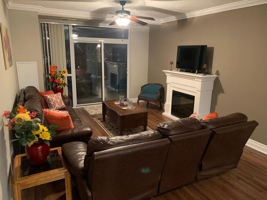 For Lease - 240 Villagewalk Boulevard Unit# 808, London North, Ontario - Photo 1