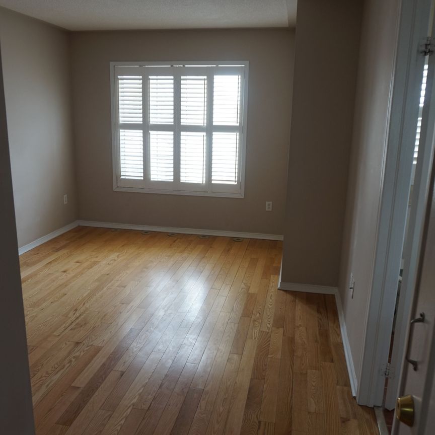 For Lease - 81 Wyper Square, Toronto, Ontario - Photo 1