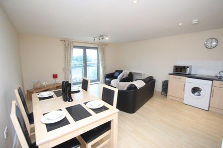 2 bedroom apartment to rent - Photo 5