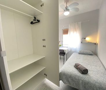 Calle del Puerto de la Morcuera, Madrid, Community of Madrid 28018 - Photo 1