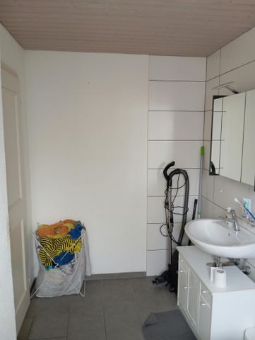 Charmante 5.5-Zimmer-Wohnung im Erdgeschoss in Kirchberg - Photo 4