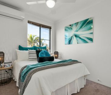 Gloriously Sun Filled Spacious Home - Photo 1