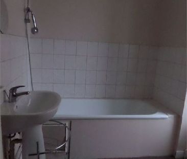 Location Appartement 3 pièces 58m² - Photo 2
