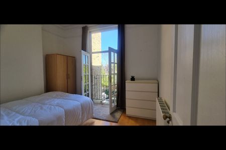 4 Bed Maisonette, Geraldine Road, SW18 - Photo 5