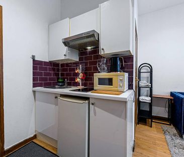 1 bedroom flat to rent - Photo 4