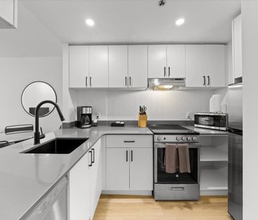 For Lease - 161 Laurier Avenue Unit# 1017, Ottawa Centre, Ontario - Photo 1