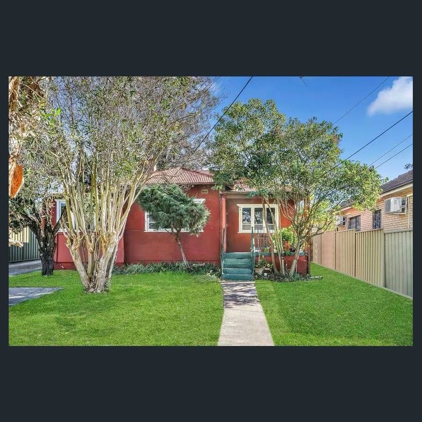 3 Bedroom House in Blacktown Available for Lease - Contact Agent: 0420 588 804 - Photo 1
