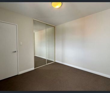 3 x 2 x 2 Harold Boas Gardens in West Perth - Photo 2