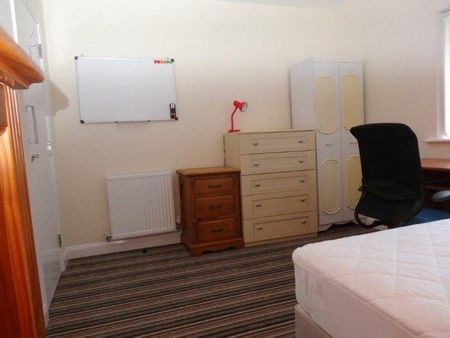 5 bedroom house share to rent - Photo 2