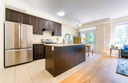 For Lease - 8273 Tulip tree Drive Unit# 3, Niagara Falls, Ontario - Photo 4