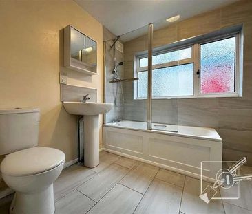 Alfred Road, Gravesend, DA11 - Photo 4