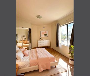 Three bedroom half house - Photo 3