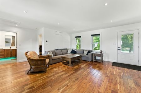 For Lease - 330 Concession 5 Road, Hamilton, Ontario - Photo 4