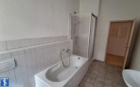 helle 2,5 Zimmer Wohnung mit Einbauküche und Balkon - hier wartet ihr neues Zuhause auf Sie - Foto 4