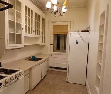 Downtown 1 bedroom, Heat,Hot water Fridge,Stove incl (Metro Atwater, M - Photo 1