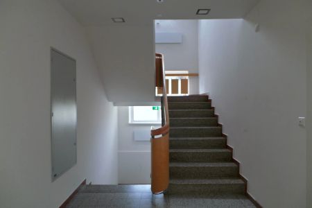 NEUWERTIG, 2ZI mit Balkon - hochwertig ausgestatttet, PP, nahe Kirchberg an der Raab - Photo 2