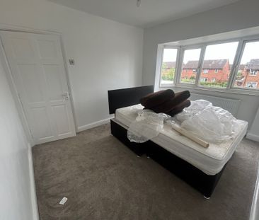 HollydaleRoad, BIRMINGHAM - Photo 4
