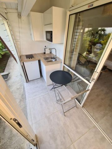 Location Appartement 1 pièce 26m² LE GOSIER 97190 - Photo 3